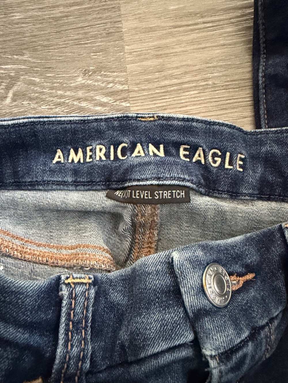 American Eagle Jeggings Bundle — Light, Distressed Medium, Dark Wash THREE PAIRS - Picture 5 of 13